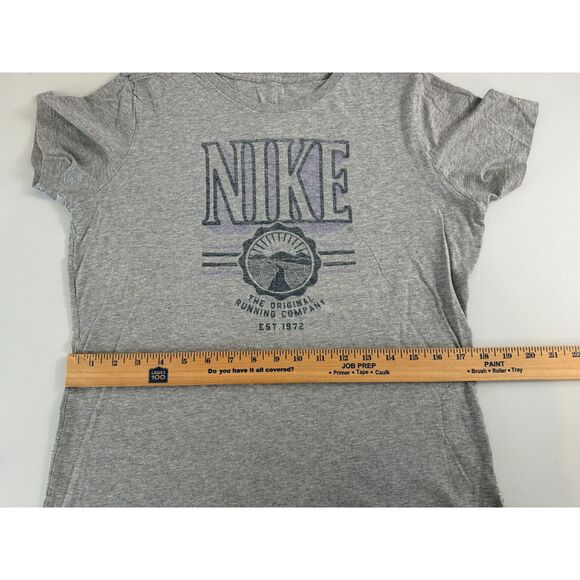 Nike Women's Graphic Short Sleeve T Shirt Gray Original Running Company Size XL - Picture 8 of 11